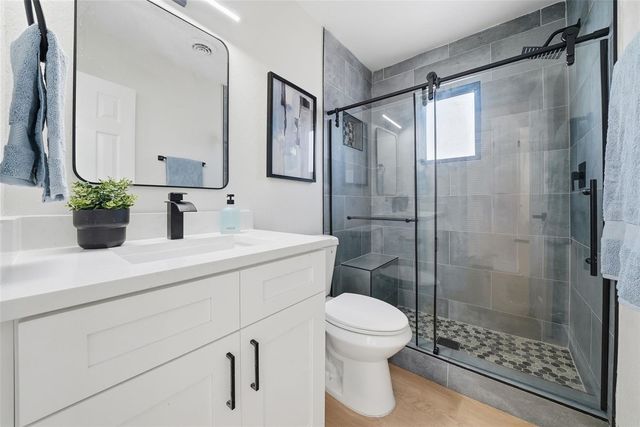 301 58TH STREET N, St Petersburg, FL 33710