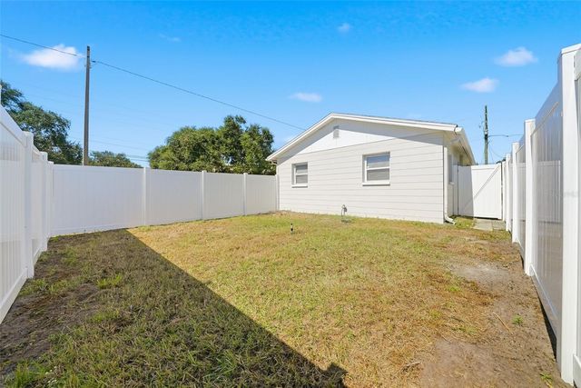 301 58TH STREET N, St Petersburg, FL 33710