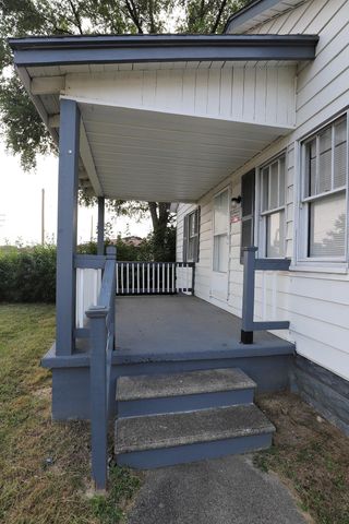 3702 Davison Road, Flint, MI 48506