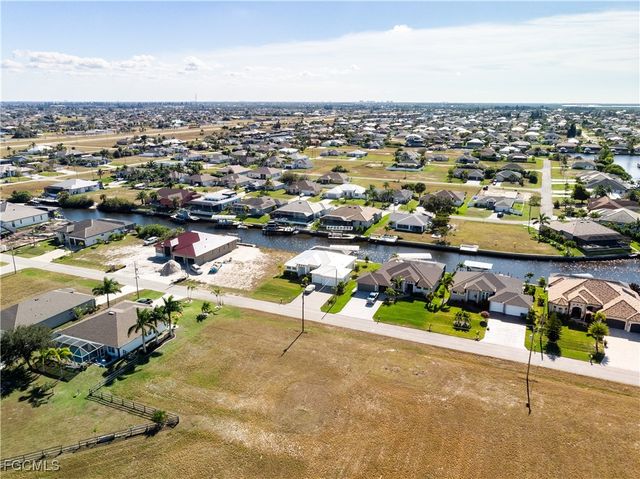 3400 NW 6th ST, Cape Coral, FL 33993