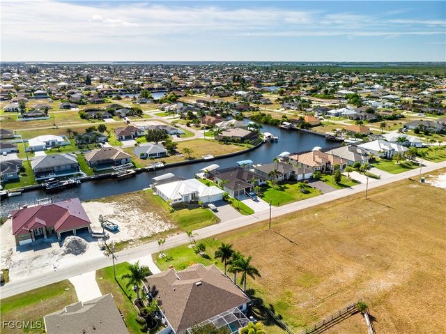 3400 NW 6th ST, Cape Coral, FL 33993