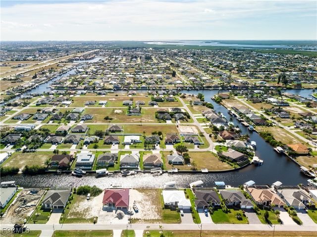 3400 NW 6th ST, Cape Coral, FL 33993