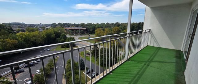 5100 Us Highway 42, APT 911, Louisville, KY 40241