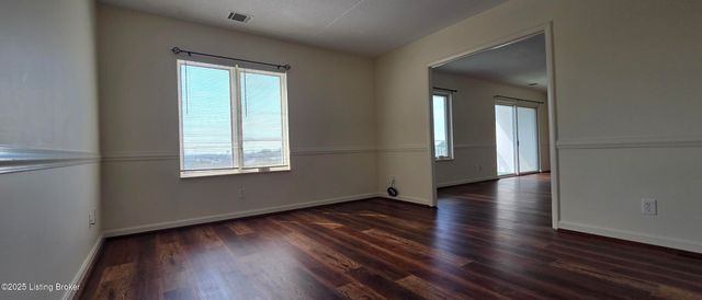 5100 Us Highway 42, APT 911, Louisville, KY 40241