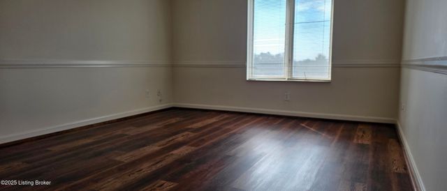 5100 Us Highway 42, APT 911, Louisville, KY 40241