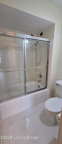 5100 Us Highway 42, APT 911, Louisville, KY 40241