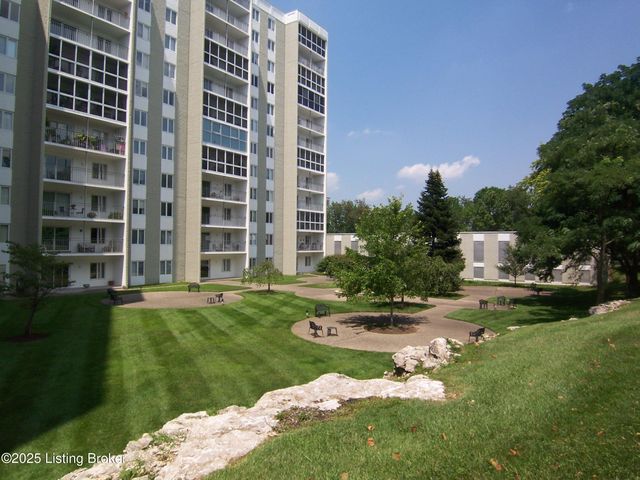 5100 Us Highway 42, APT 911, Louisville, KY 40241