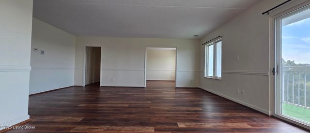 5100 Us Highway 42, APT 911, Louisville, KY 40241