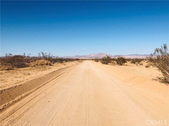 2 Venus Street, Joshua Tree, CA 92252