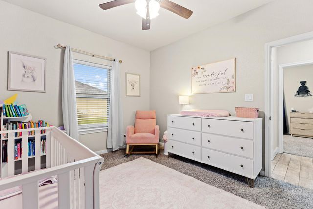 161 Greg LN, Jarrell, TX 76537