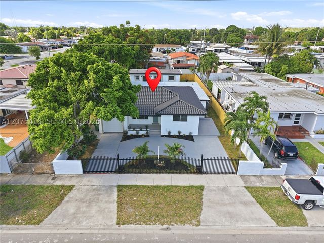 275 W 13 St, Hialeah, FL 33010