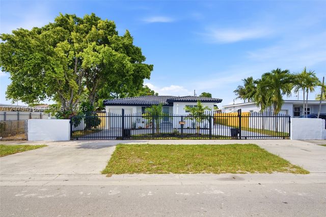 275 W 13 St, Hialeah, FL 33010