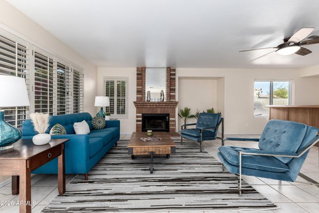 15034 S 44th Place, Phoenix, AZ 85044