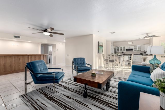 15034 S 44th Place, Phoenix, AZ 85044