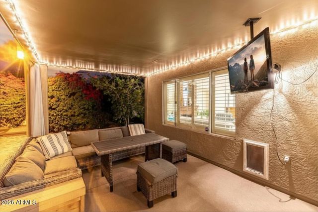 15034 S 44th Place, Phoenix, AZ 85044