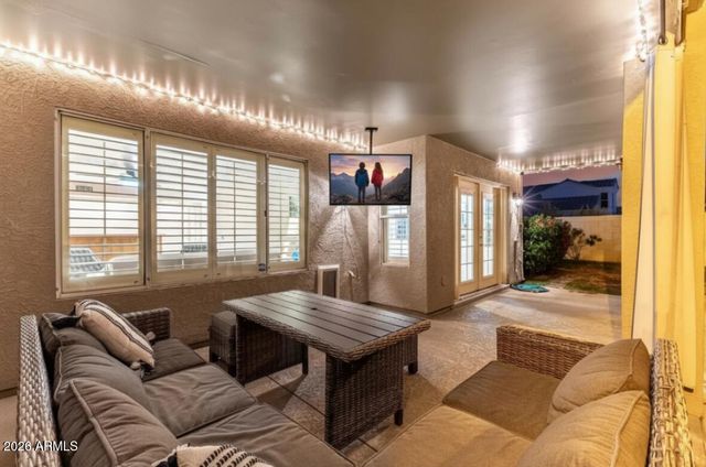 15034 S 44th Place, Phoenix, AZ 85044