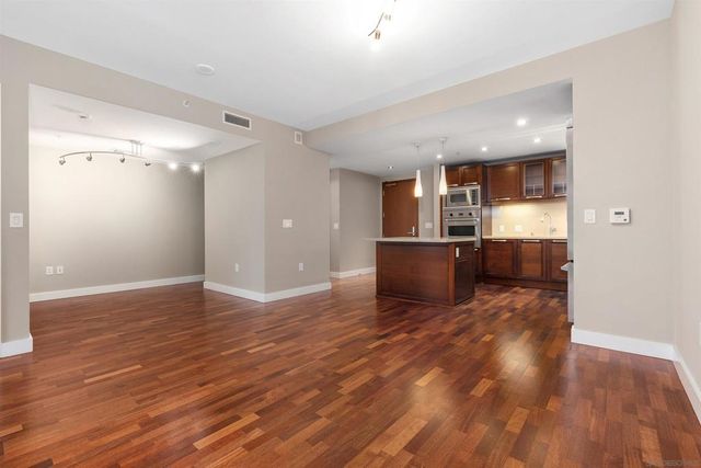 1325 Pacfiic Hwy. 2503, San Diego, CA 92101