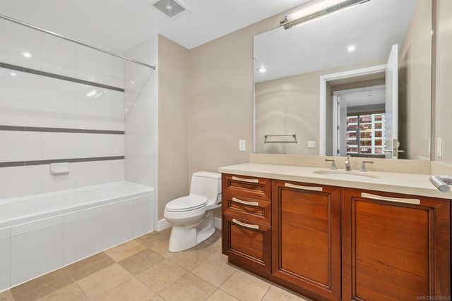 1325 Pacfiic Hwy. 2503, San Diego, CA 92101