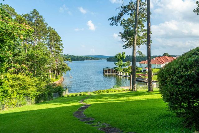 110 E Lakeland Point, Hot Springs, AR 71913