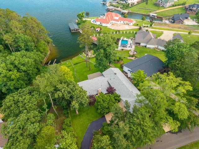 110 E Lakeland Point, Hot Springs, AR 71913