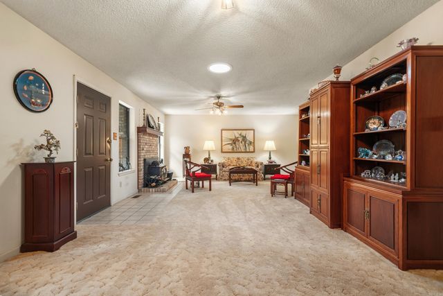 110 E Lakeland Point, Hot Springs, AR 71913