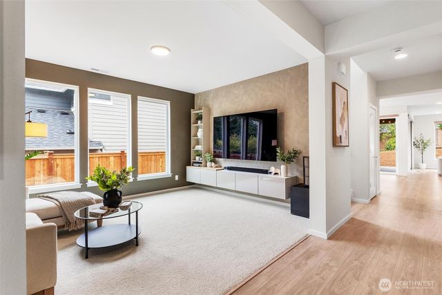 20308 SE 266th Street, Covington, WA 98042