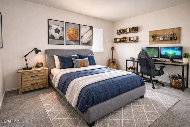 44502 2nd Street, Lancaster, CA 93535