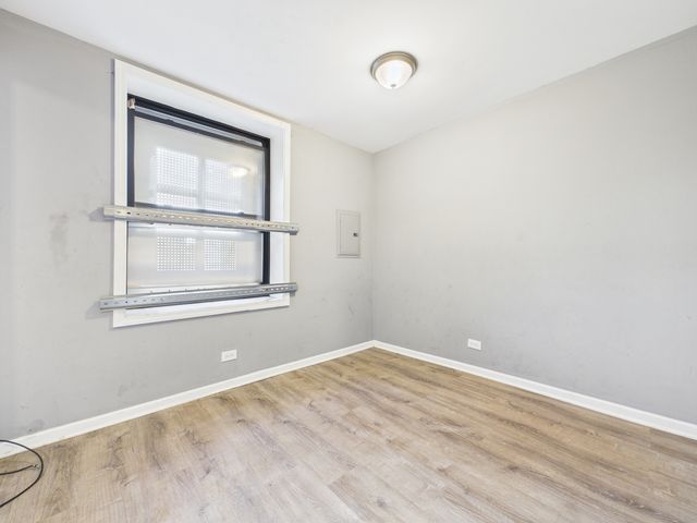 6020 S Vernon Avenue, Chicago, IL 60637