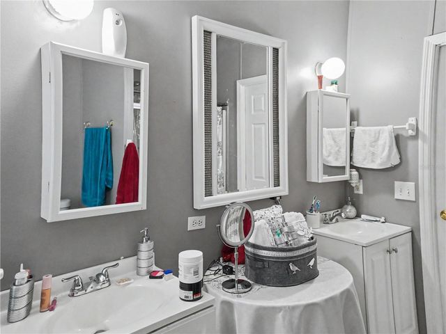 6601 51ST WAY N, Pinellas Park, FL 33781