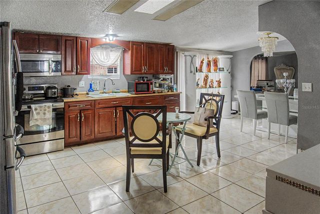 6601 51ST WAY N, Pinellas Park, FL 33781