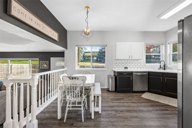 3503 Field Stone Place SW, Cedar Rapids, IA 52404