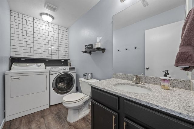 3503 Field Stone Place SW, Cedar Rapids, IA 52404