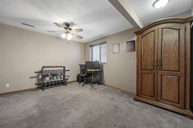 3503 Field Stone Place SW, Cedar Rapids, IA 52404