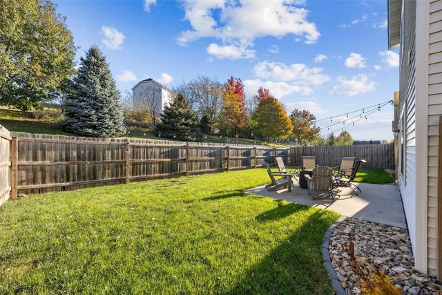 3503 Field Stone Place SW, Cedar Rapids, IA 52404