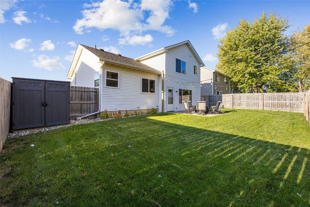 3503 Field Stone Place SW, Cedar Rapids, IA 52404