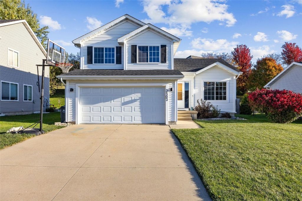 3503 Field Stone Place SW, Cedar Rapids, IA 52404