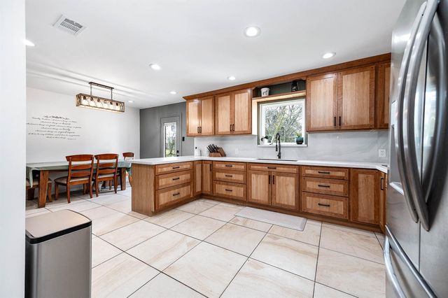 1619 Cr 387 -Marilyn St, Alvin, TX 77511