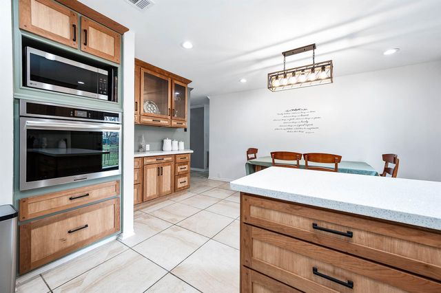 1619 Cr 387 -Marilyn St, Alvin, TX 77511