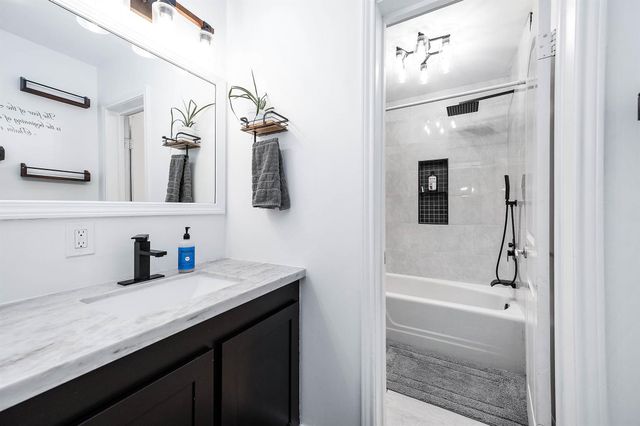 1619 Cr 387 -Marilyn St, Alvin, TX 77511