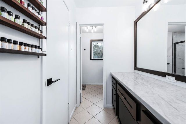 1619 Cr 387 -Marilyn St, Alvin, TX 77511