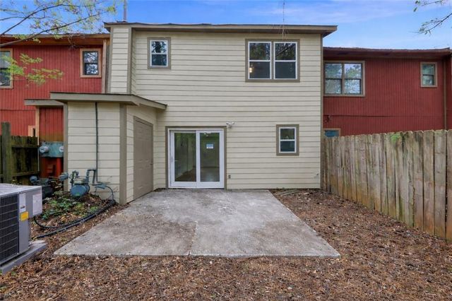 2050 Lenoa Lane, Austell, GA 30106