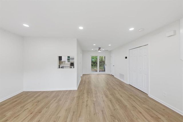2050 Lenoa Lane, Austell, GA 30106