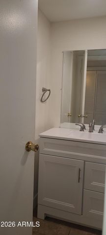 1432 W EMERALD Avenue 29, Mesa, AZ 85202