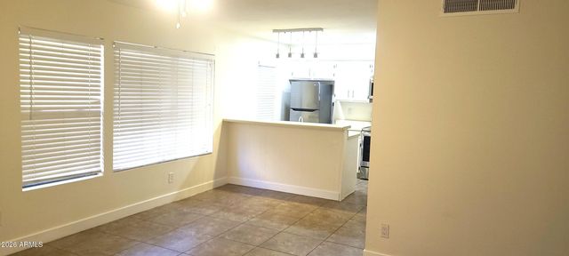 1432 W EMERALD Avenue 29, Mesa, AZ 85202