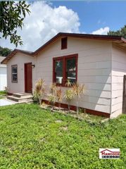 4255 43RD AVENUE N, St Petersburg, FL 33714