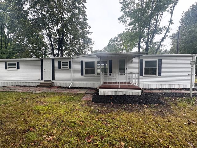 33 Whitewood Road, Killingworth, CT 06419