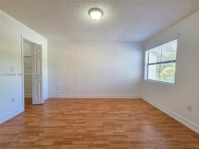15650 SW 105th Lane 502, Miami, FL 33196