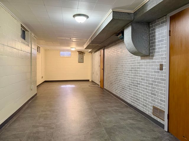6781 E 200 S, Mill Creek, IN 46365