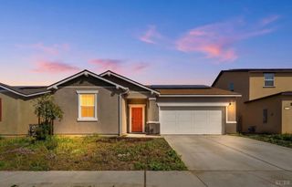 1834 W Twilight Street, Hanford, CA 93230