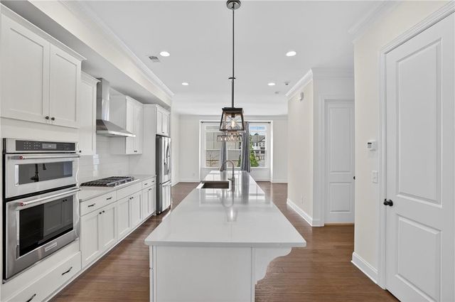 2341 Medlock Lane, Decatur, GA 30033